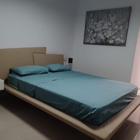 Sliema Apartment Close To Beach Eksteriør billede